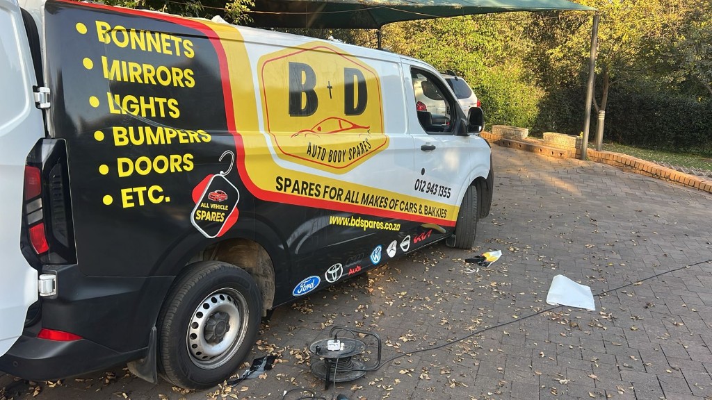B+D Auto Body Spares van wrap side view by Plan Photo Repro